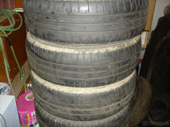 Prodám 4x 15"obuta letni pneu 195/65r15 91H - 3