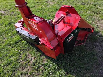 Prodám 1 řádkovou řezačku POTTINGER MEX II - 3