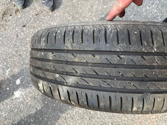 Letní pneu 215/55 r16 s ALU ráfky škoda - 3