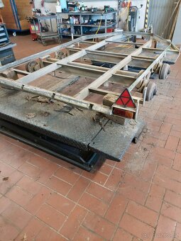 Překližka voděodolná 3m x 2m šířka 21mm pro koňské přívěsy - 3