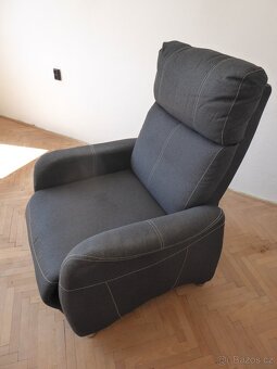 RELAXAČNÍ - TELEVIZNÍ KŘESLO - 3