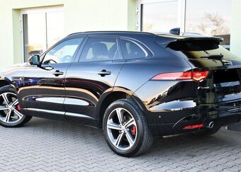 Jaguar F-Pace 30d AWD S PANO TAŽNÉ MERIDIAN - 3