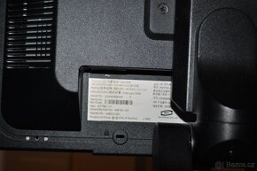 LCD monitor HP L1950 - 3