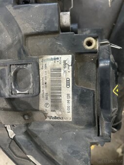 Xenony Audi a4 b6 - 3