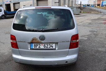 Volkswagen Touran - 3