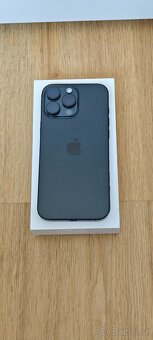 Apple iPhone 16 Pro MAX 256GB, černý titan - 3
