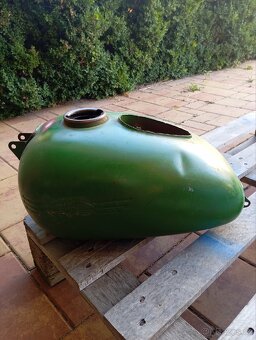 Jawa nádrž - 3