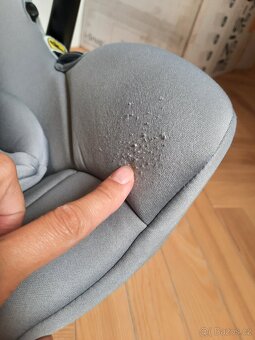 Autosedačka vajíčko Joie i-snug - 3