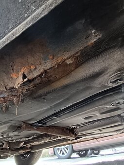 VW Golf Kombi SDi - nesmrtelný motor - 3