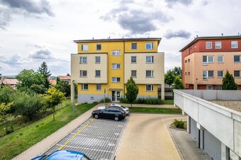 Prodej bytu 3+kk s terasou Brněnská Pole, Šlapanice u Brna - 3