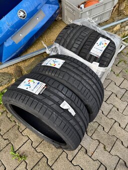 VW LUGANO R19, HANKKOK EVO3 - 3