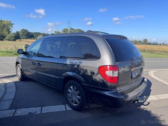Chrysler Grand Voyager Limited 2,8 CRDi 2005 OPPOČET  DPH - 3
