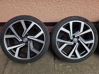 Volkswagen Polo GTI originál alu kola R18 + letní pneu 80% - 3