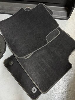 Originální plastová vana + koberečky Škoda Superb 3 - 3