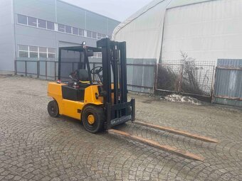 Vysokozdvižný vozík 3,5t, diesel - 3