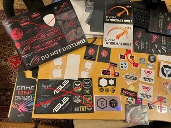 Originální samolepky - ASUS TUF, ASUS ROG, Razer - 3
