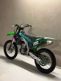 Kawasaki KX250 - 3