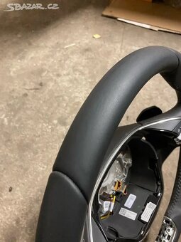 renovovaný, multif, vyhřívaný volant, DSG, Škoda - 3