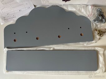 Dětská polička mráček s háčky - 3