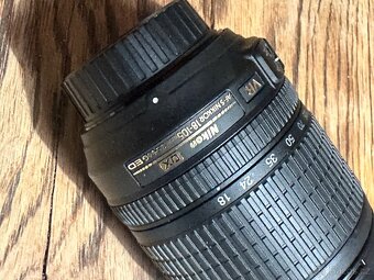 Nikon d5200 kompletní - 3