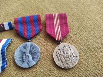Medaile, vyznamenání - 3
