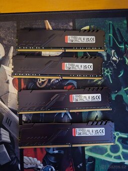32GB RAM DDR4 Kingston HyperX Beast - 3