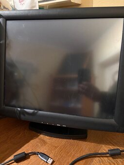 dotykový monitor OT17TB - 3