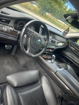 Bmw 750i 300kw v8 - 3