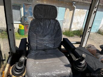 Menzi Muck 5000/1,5 motor Kubota - 3