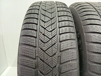 Zimní pneu 225/60/18 Pirelli - 3
