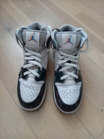 Nike Jordan tenisky - 3