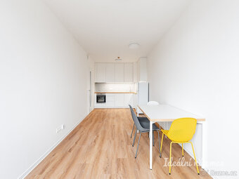 Pronájem bytu 2+kk, Na Větrníku, Břevnov, 21000Kč/měs, 54 m2 - 3