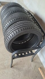 Pneu  205 45 R17 - 3