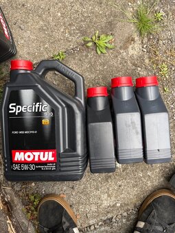 Oleje 5W30,0w30,0w20 - 3