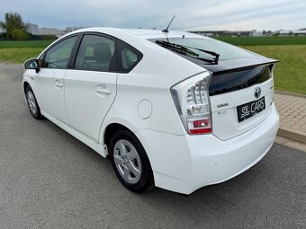 TOYOTA PRIUS 1.8 HYBRID //2011 147.800 KM 1.MAJITEL SERVISKA - 3