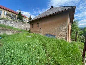 Dom s krásnym výhľadom - v tichej lokalite 43 km od Čiech - 3