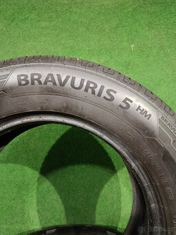4ks letni 235/65/17 Barum - 3