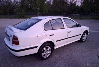 Škoda octavia 1.6i - 3