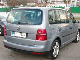 Volkswagen Touran 1,6Mpi bez koroze,2xobutí,poSTK - 3