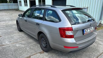 ŠKODA OCTAVIA 1,6 TDI 77KW,ROK 12/2013,NAJ 349TKM,KLIMA,DOHO - 3