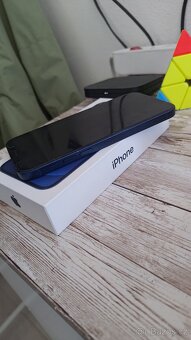 iPhone 12 - 3