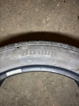 Gumy Barum Bravuris 5 225/45 R17 - 3