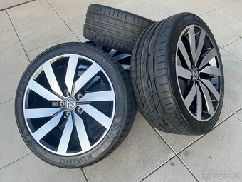 5x112 r18 Vw Passat B8-Rline Marseille - 3