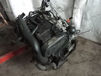 Kompletní motor Škoda Octavia 2 2.0tdi PD 103kW kod BKD - 3