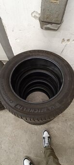 215/55 R17 - 3