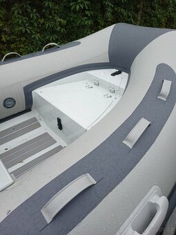 Nafukovací člun Gladiator RIB 420 AL-A  nový - 3