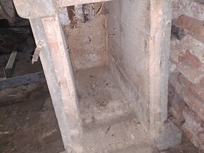 Kamenný šrotovník na obilí, umyvadlo ČKD , krmítko - 3