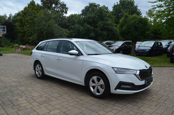 PRODÁM ŠKODA OCTAVIA COMBI IV 2.0TDI 150PS DSG 2022 - 3