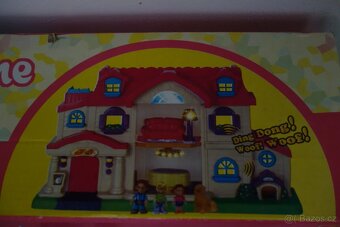 DOMEČEK PRO PANENKY s NÁBYTEK + POSTAVIČKY - 3