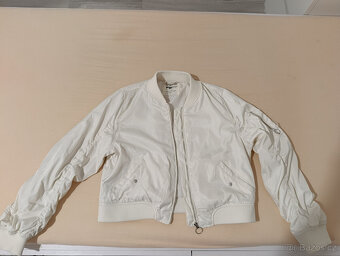 Různé oblečení+přilba - 3